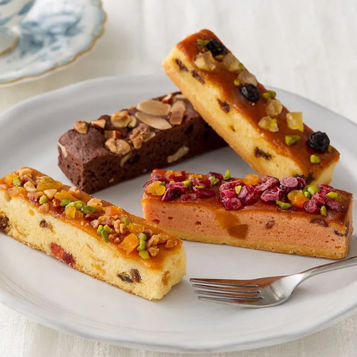 六本木アマンド ROPPONGI CAKE BATON<六本木ケイクバトン>