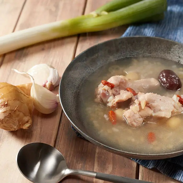 【お歳暮限定】<料理家桑折敦子> 伊達鶏手羽元参鶏湯