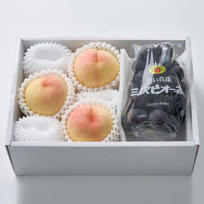 【お中元限定・送料無料】桃と広島三次ピオーネ