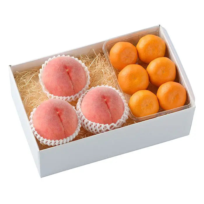 【お中元限定・送料無料】桃とハウスみかん