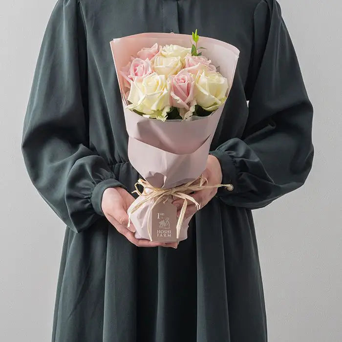 ホシファームフリルブーケ ホワイトピンク8本&ホシフルーツ 贅沢ブラウニー 9個【産地直送品・送料込み】