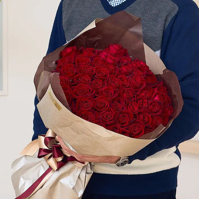 深紅のバラ サムライ60本ブーケ【産地直送品・送料込み】