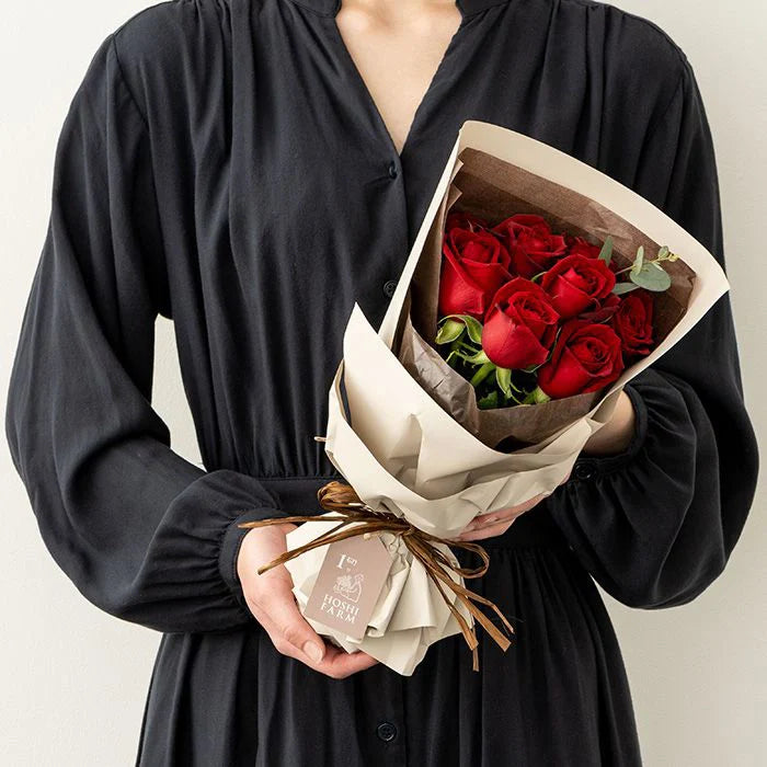 ホシファーム フリルブーケ ルージュ8本&銀座千疋屋 銀座チョコパウンドケーキ