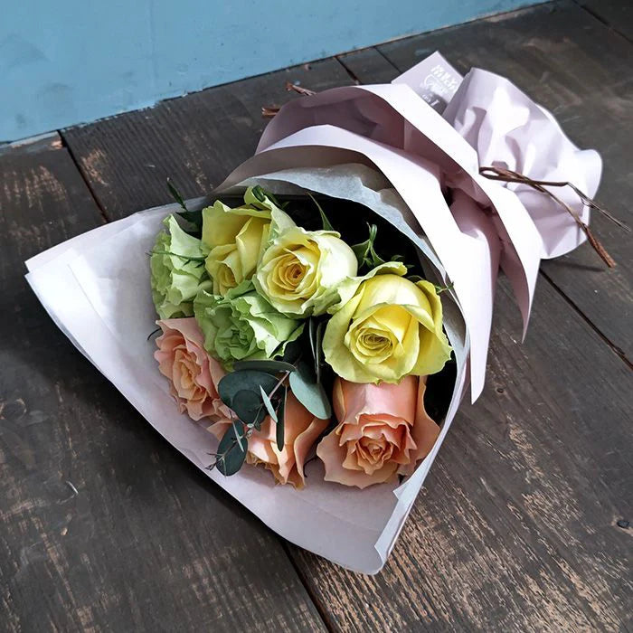 ホシファーム フリルブーケパッション8本 & ホシフルーツ 贅沢ブラウニー9個