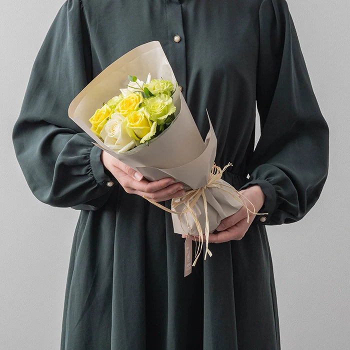 ホシファーム フリルブーケ ホワイトイエローグリーン8本&アニマルドーナツ2個入