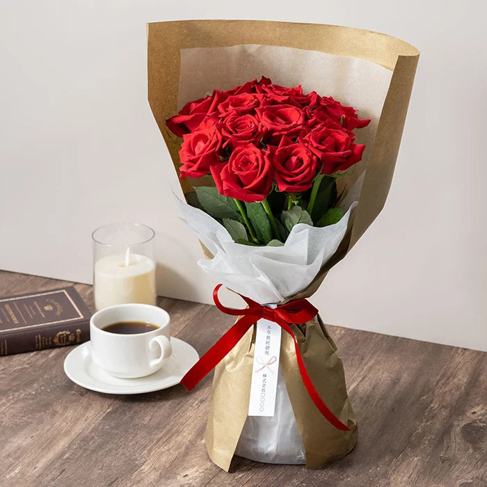 ホシファーム 届いた姿でそのまま飾れるスタンディング薔薇ブーケ ルージュ12本