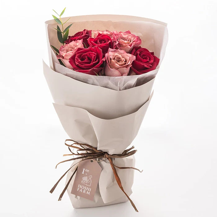 ホシファームフリルニュアンスレッド8本&ホテルオークラスイーツアソート5個