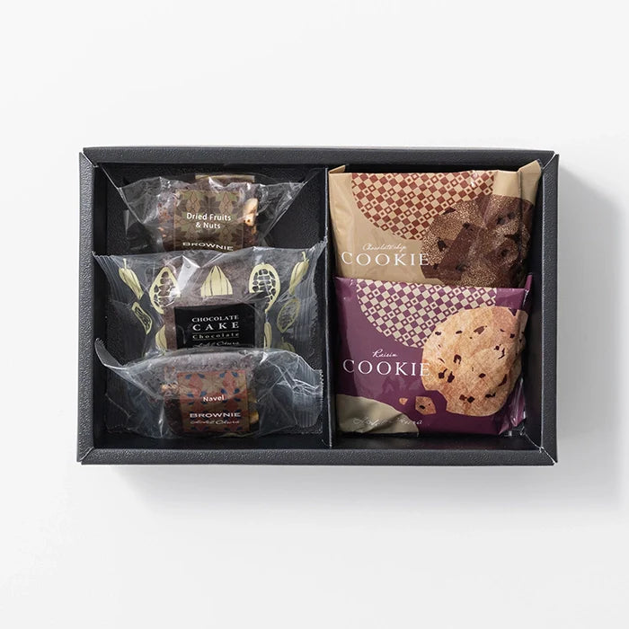 ホシファームフリルブーケホワイトピンク8本&ホテルオークラスイーツアソート5個