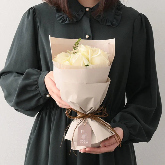 ホシファームフリルブーケピュア8本&フィナンシェ・ティー7個