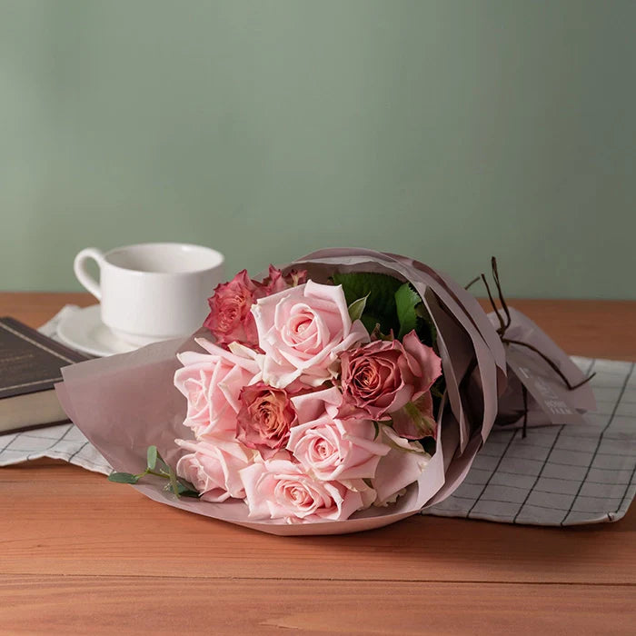 ホシファーム フリルブーケ ニュアンスピンク 8本&フィナンシェ・ティー7個