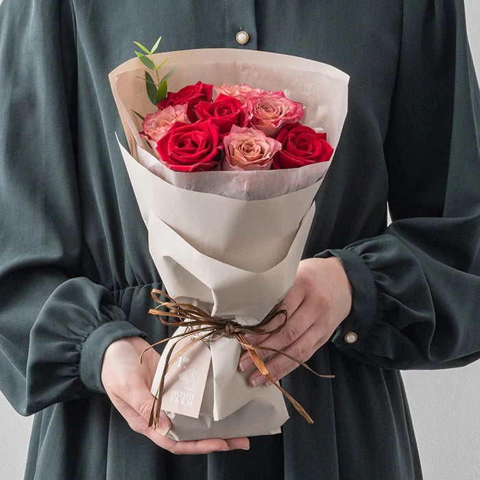 フリルニュアンスレッド8本&7種のフルーツのパウンドケーキ 4個