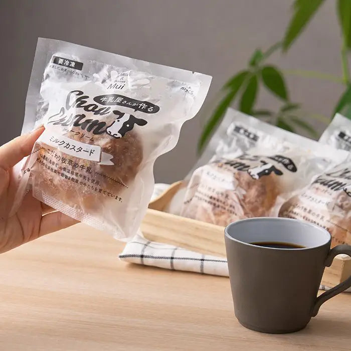 【お歳暮限定】牛乳屋さんが作るシュークリーム　６個