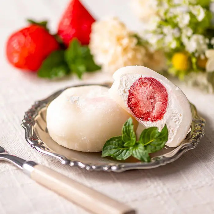 【お歳暮限定】ホシフルーツ　あまおうのクリームいちご大福　ｆｕｗａｒｕ