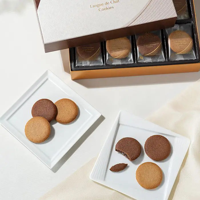 【お歳暮限定】ゴディバ　ラングドシャクッキーアソートメント３０枚