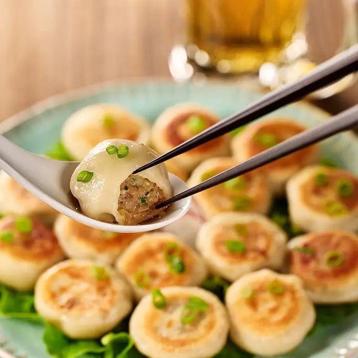 【お歳暮限定】芦屋　伊東屋謹製　黒豚のジューシー焼き小籠包　３袋セット