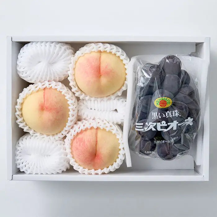 【お中元限定・送料無料】桃と広島三次ピオーネ