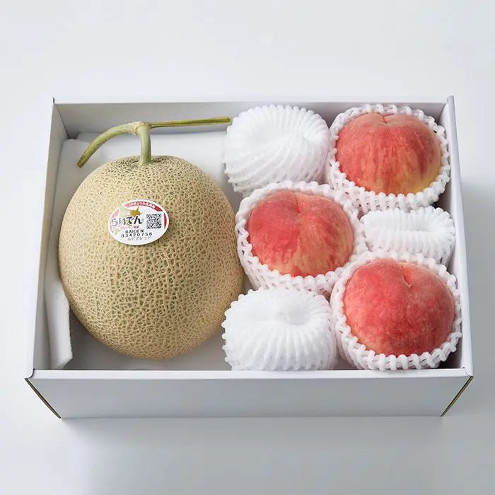【お中元限定・送料無料】北海道メロンと桃