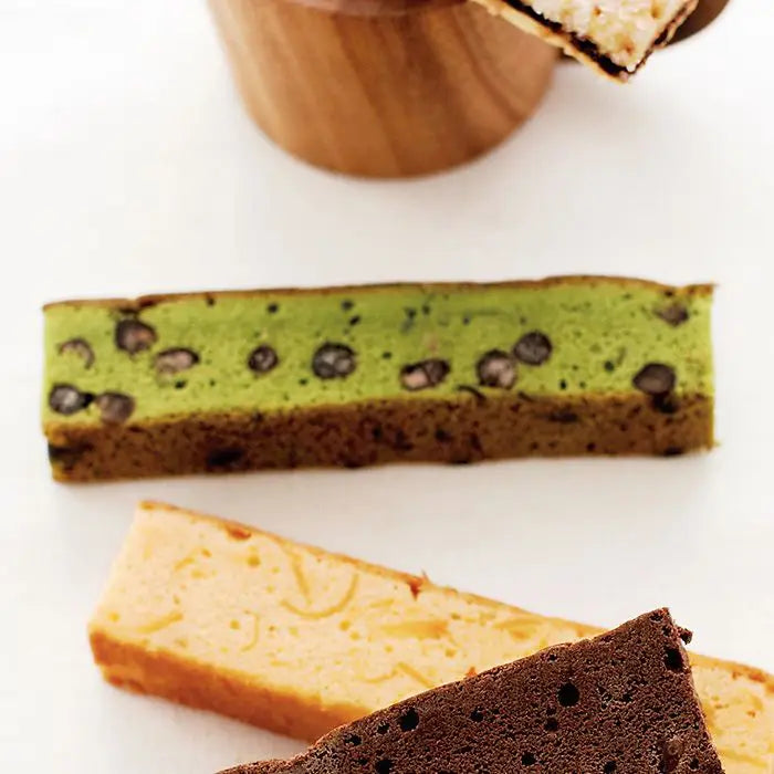 スティックケーキ　抹茶