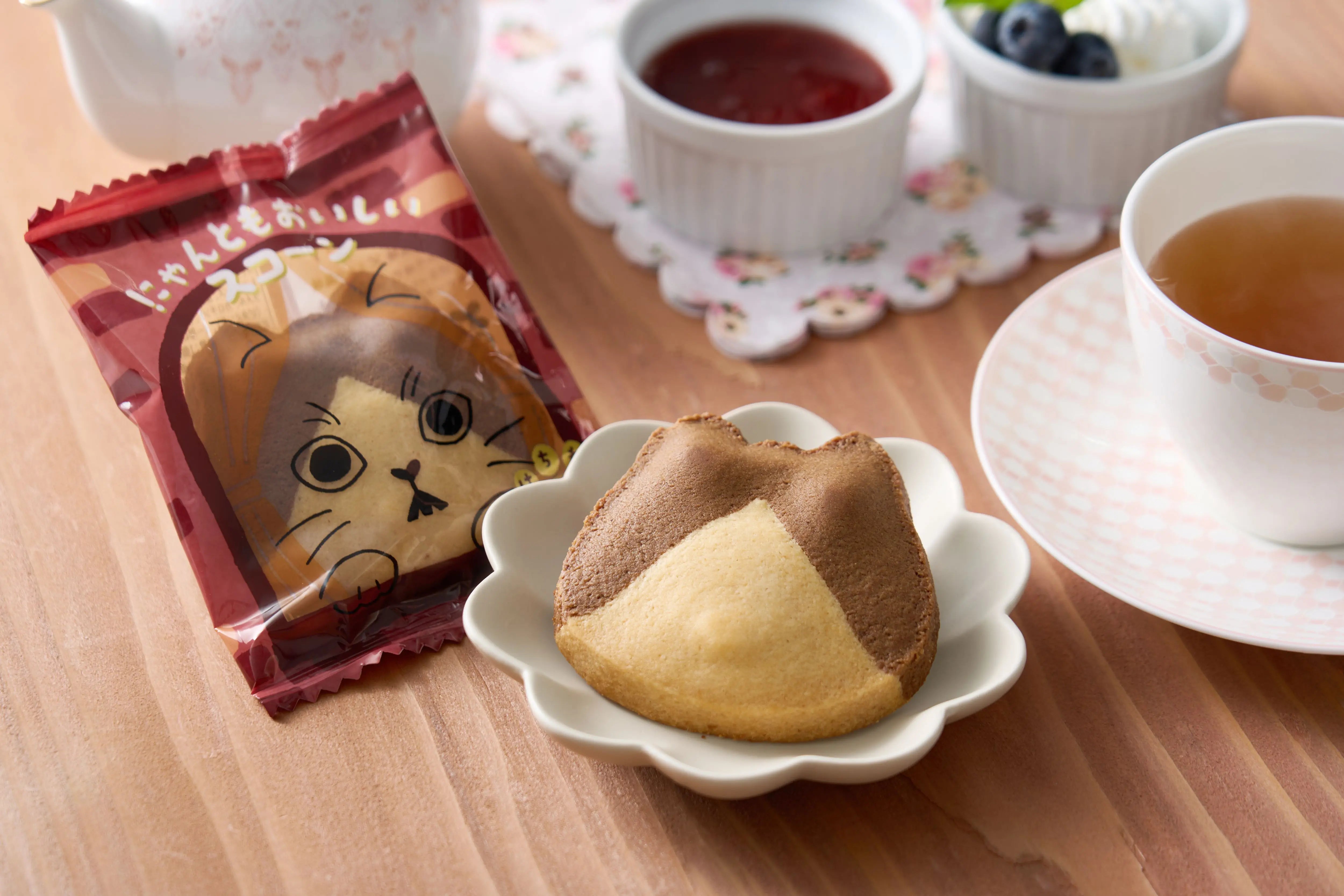 にゃんともおいしいスコーン（はちわれココア）