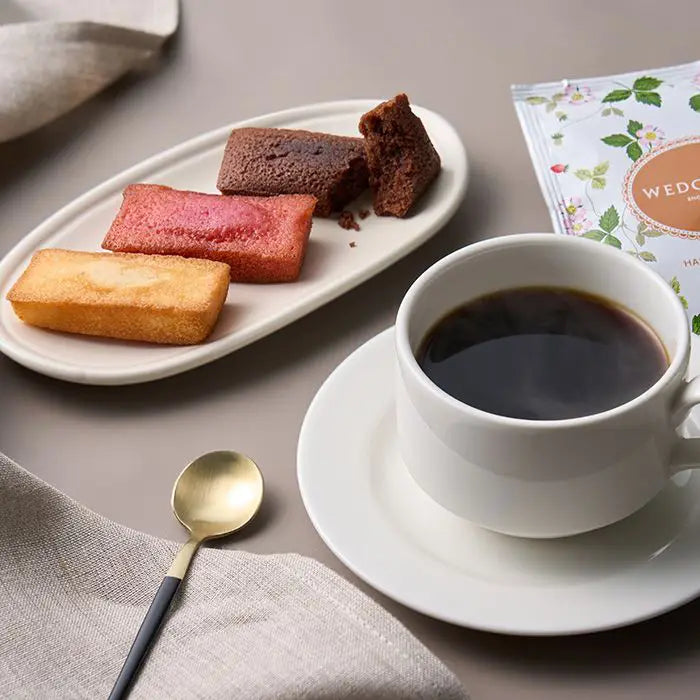 フィナンシェ＆ウェッジウッド　ドリップコーヒーセットＡ