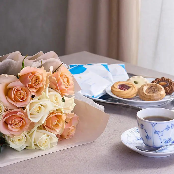 フリル１２本ホワイトオレンジ＆４種の焼き菓子とＲＣＤＣ　コーヒーセット７個【産地直送品・送料込み】