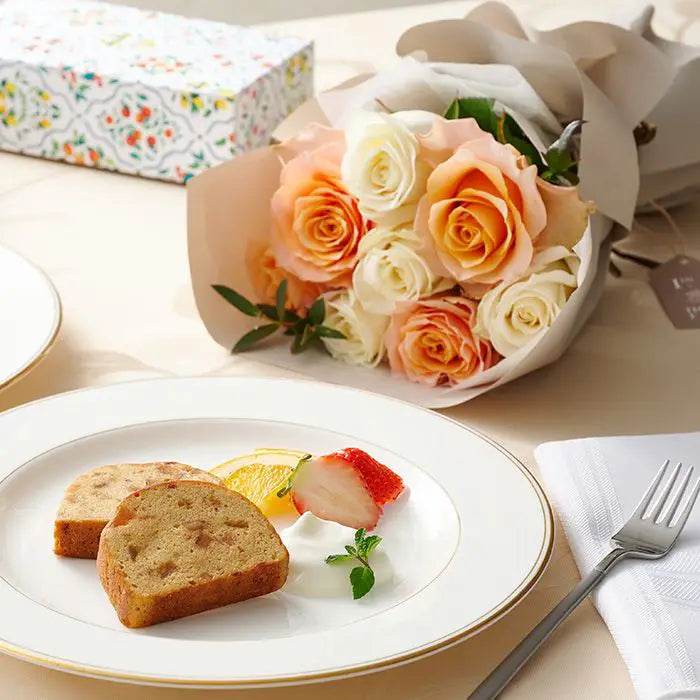 フリルホワイトオレンジ８本＆７種のフルーツのパウンドケーキ　４個【産地直送品・送料込み】