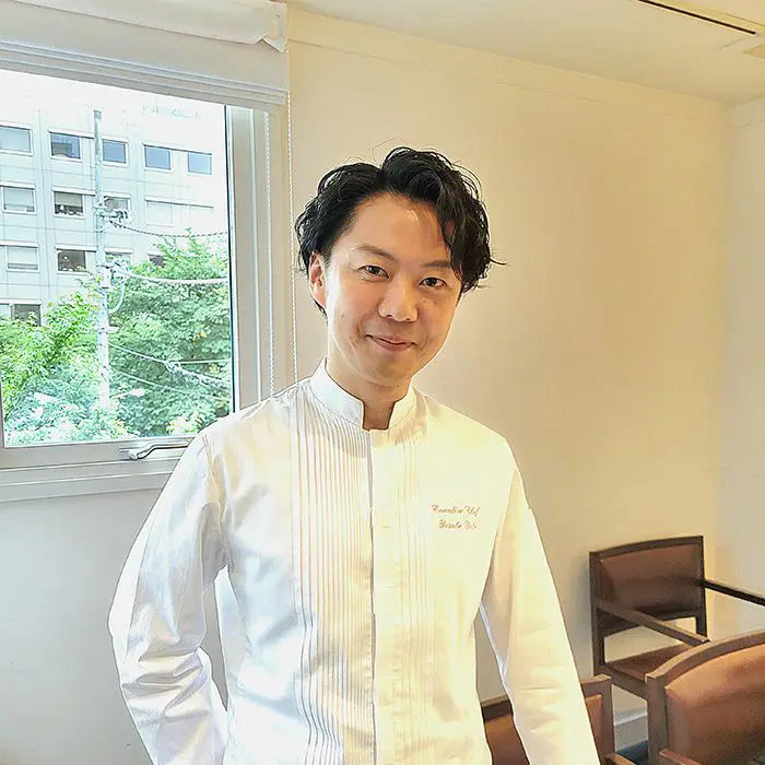 ＡＭＯＵＲ　後藤祐輔シェフ監修　黒トリュフデミソースハンバーグ［５個］