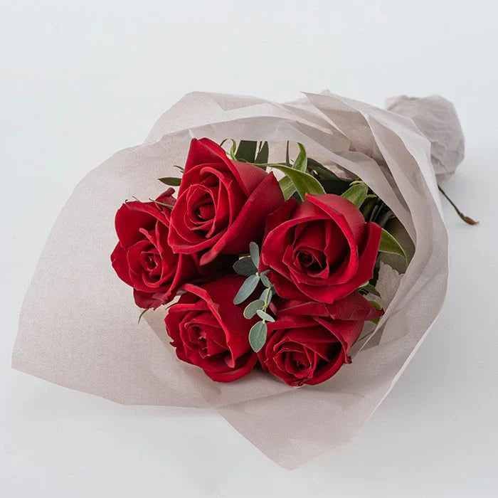 ホシファーム　プチギフトシリーズ　摘みたて薔薇のブーケ　ルージュ５本