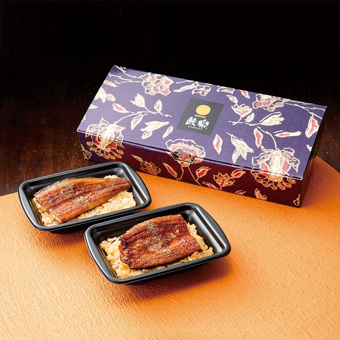 【母の日限定・送料込】鰻楽　国産うなぎ蒲焼重【お届け日：5月7日（水）～10日（土）・着日指定不可】