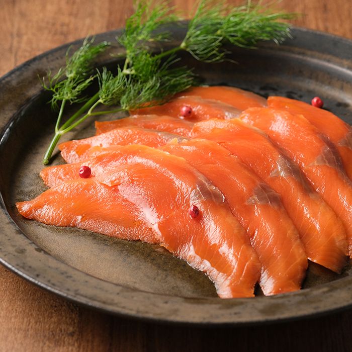 【産直】カナダ産天然紅鮭スモークサーモン